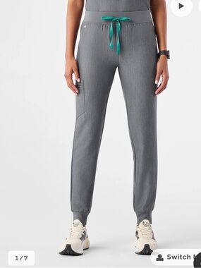 FIGS Zamora Jogger Scrub Pant™ - GRAPHITE